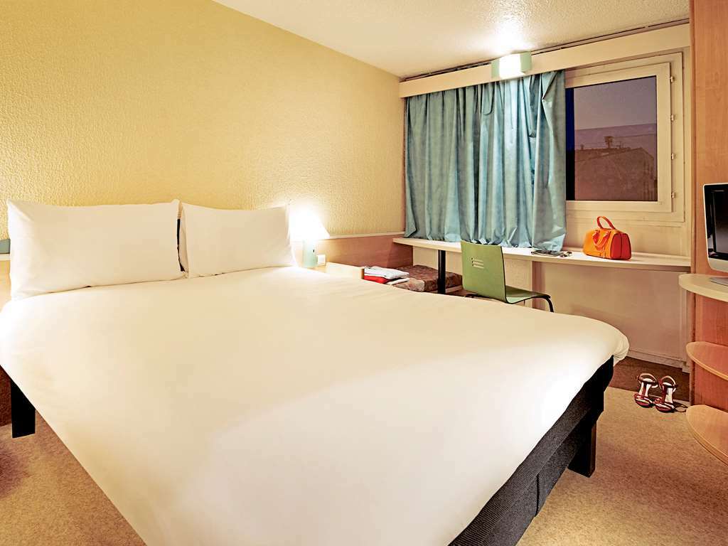 Ibis Amboise Hotel Szoba fotó